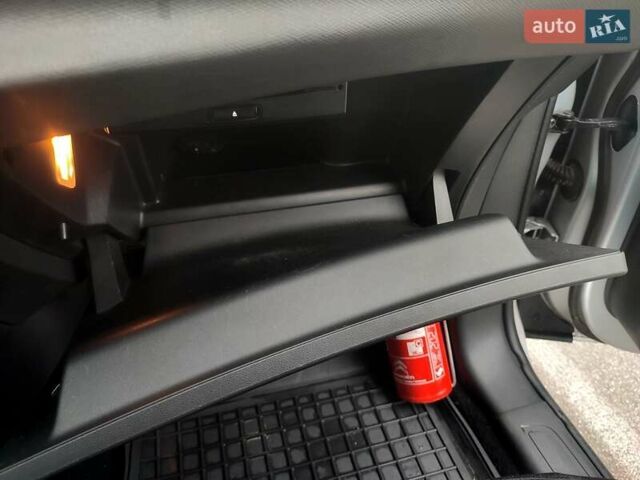 Серый Ситроен С4 Пикассо, объемом двигателя 1.56 л и пробегом 228 тыс. км за 12500 $, фото 26 на Automoto.ua