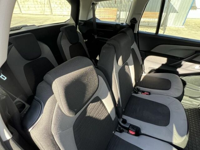 Ситроен С4 Пикассо 2016 в Белой Церкве на Automoto.ua Серый Ситроен С4 Пикассо, объемом двигателя 1.6 л и пробегом 202 тыс. км за 10600 $, фото 20 на Automoto.ua