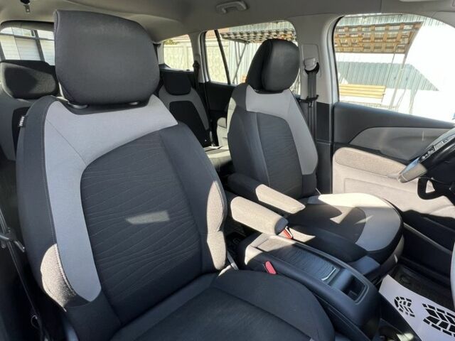 Ситроен С4 Пикассо 2016 в Белой Церкве на Automoto.ua Серый Ситроен С4 Пикассо, объемом двигателя 1.6 л и пробегом 202 тыс. км за 10600 $, фото 17 на Automoto.ua