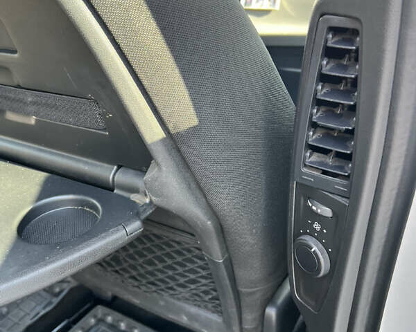 Ситроен С4 Пикассо 2016 в Белой Церкве на Automoto.ua Серый Ситроен С4 Пикассо, объемом двигателя 1.56 л и пробегом 202 тыс. км за 10600 $, фото 23 на Automoto.ua