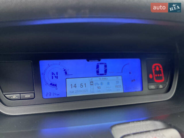 Сірий Сітроен С4 Пікассо, об'ємом двигуна 1.56 л та пробігом 283 тис. км за 5300 $, фото 17 на Automoto.ua