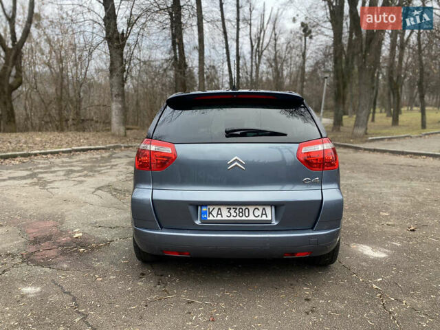 Сірий Сітроен С4 Пікассо, об'ємом двигуна 1.56 л та пробігом 283 тис. км за 5300 $, фото 2 на Automoto.ua