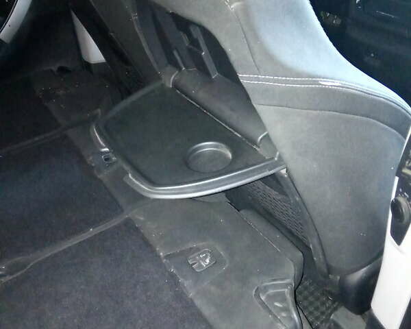 Сірий Сітроен С4 Пікассо, об'ємом двигуна 1.6 л та пробігом 226 тис. км за 6000 $, фото 15 на Automoto.ua