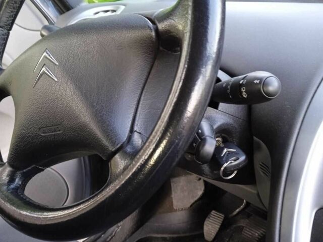 Серый Ситроен С4 Пикассо, объемом двигателя 1.6 л и пробегом 220 тыс. км за 4000 $, фото 5 на Automoto.ua