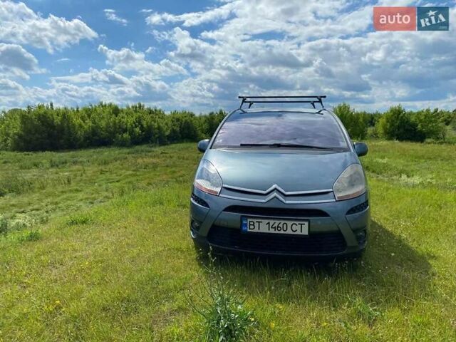 Серый Ситроен С4 Пикассо, объемом двигателя 1.6 л и пробегом 310 тыс. км за 4000 $, фото 1 на Automoto.ua