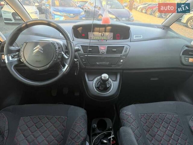 Ситроен С4 Пикассо 2008 в Харькове на Automoto.ua Серый Ситроен С4 Пикассо, объемом двигателя 1.56 л и пробегом 242 тыс. км за 6700 $, фото 12 на Automoto.ua