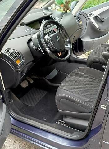 Серый Ситроен С4 Пикассо, объемом двигателя 1.6 л и пробегом 205 тыс. км за 5400 $, фото 25 на Automoto.ua