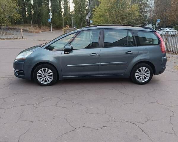 Сірий Сітроен С4 Пікассо, об'ємом двигуна 2 л та пробігом 215 тис. км за 5600 $, фото 14 на Automoto.ua