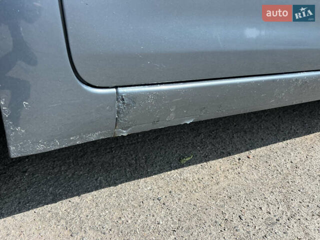 Сірий Сітроен С4 Пікассо, об'ємом двигуна 2 л та пробігом 294 тис. км за 6700 $, фото 9 на Automoto.ua