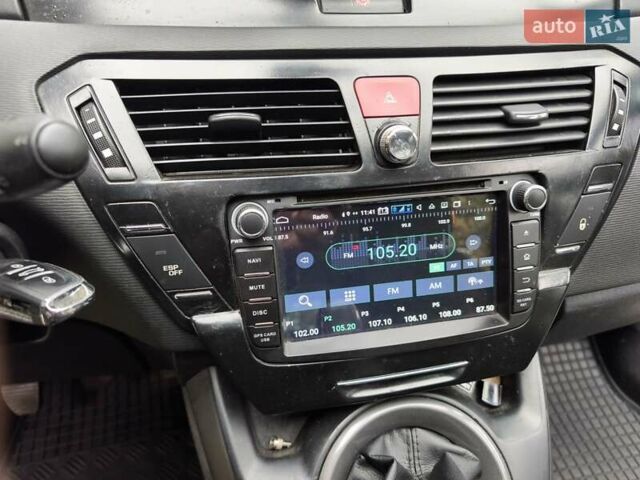Серый Ситроен С4 Пикассо, объемом двигателя 1.56 л и пробегом 311 тыс. км за 6000 $, фото 1 на Automoto.ua