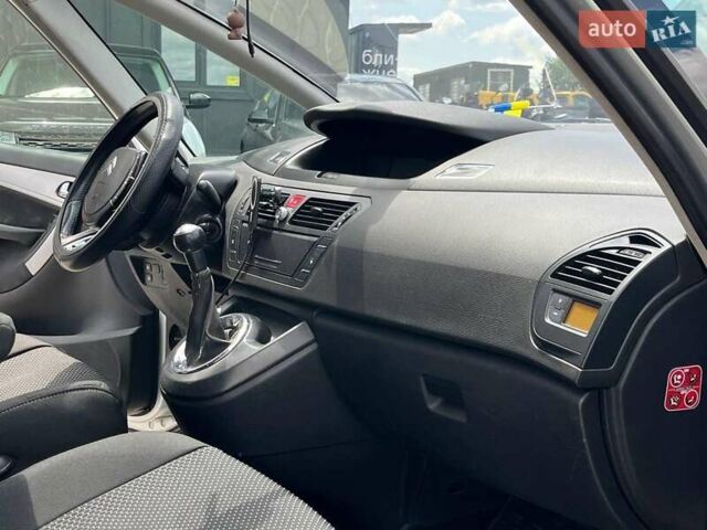 Сірий Сітроен С4 Пікассо, об'ємом двигуна 1.6 л та пробігом 232 тис. км за 6400 $, фото 21 на Automoto.ua