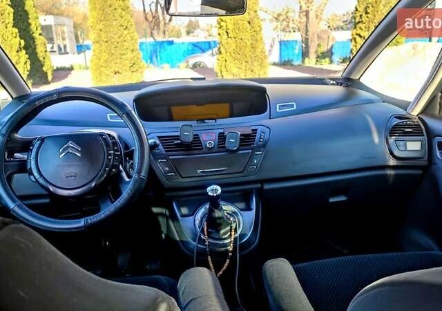 Сірий Сітроен С4 Пікассо, об'ємом двигуна 1.6 л та пробігом 295 тис. км за 5600 $, фото 11 на Automoto.ua