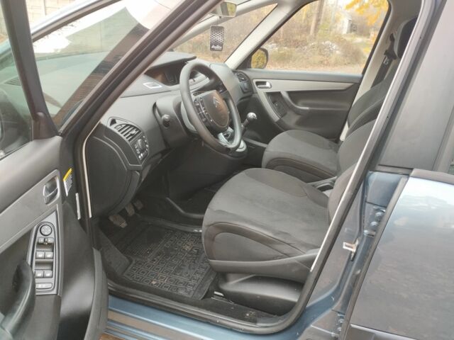 Сірий Сітроен С4 Пікассо, об'ємом двигуна 1.6 л та пробігом 191 тис. км за 4500 $, фото 7 на Automoto.ua