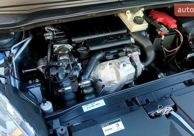 Сірий Сітроен С4 Пікассо, об'ємом двигуна 1.6 л та пробігом 295 тис. км за 5600 $, фото 24 на Automoto.ua