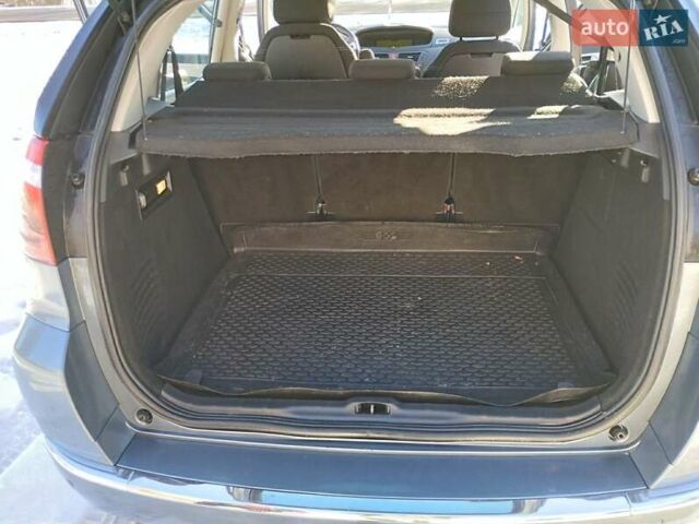 Серый Ситроен С4 Пикассо, объемом двигателя 1.6 л и пробегом 211 тыс. км за 6500 $, фото 15 на Automoto.ua