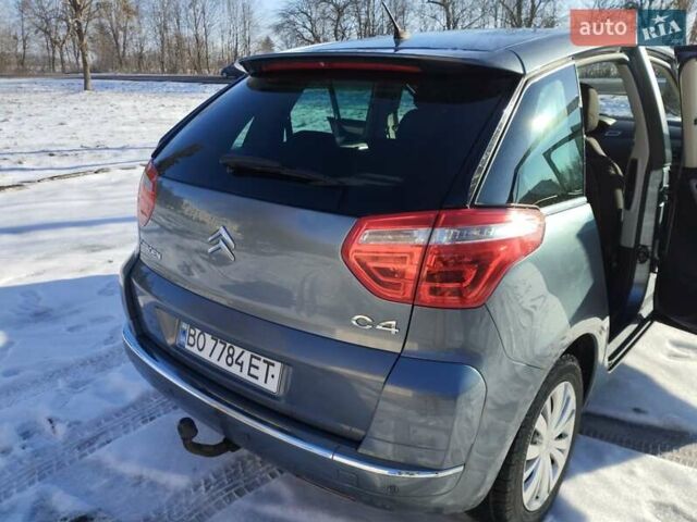 Серый Ситроен С4 Пикассо, объемом двигателя 1.6 л и пробегом 211 тыс. км за 6500 $, фото 4 на Automoto.ua