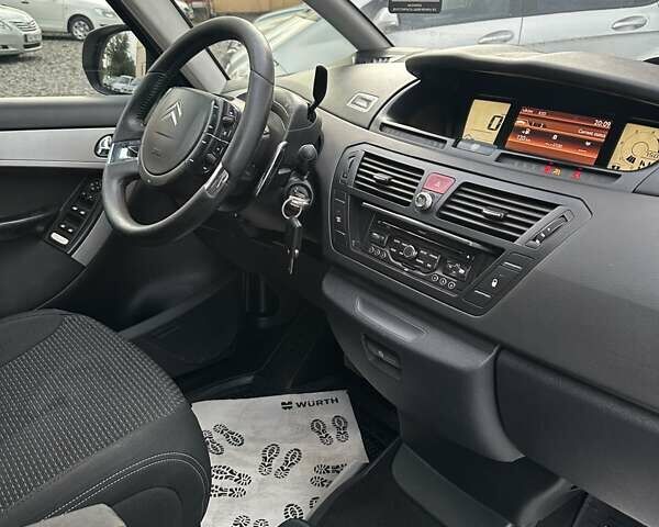 Сірий Сітроен С4 Пікассо, об'ємом двигуна 1.6 л та пробігом 268 тис. км за 6300 $, фото 19 на Automoto.ua