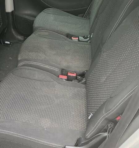 Сірий Сітроен С4 Пікассо, об'ємом двигуна 1.6 л та пробігом 255 тис. км за 3700 $, фото 21 на Automoto.ua