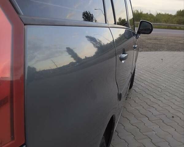 Серый Ситроен С4 Пикассо, объемом двигателя 1.56 л и пробегом 269 тыс. км за 6100 $, фото 6 на Automoto.ua