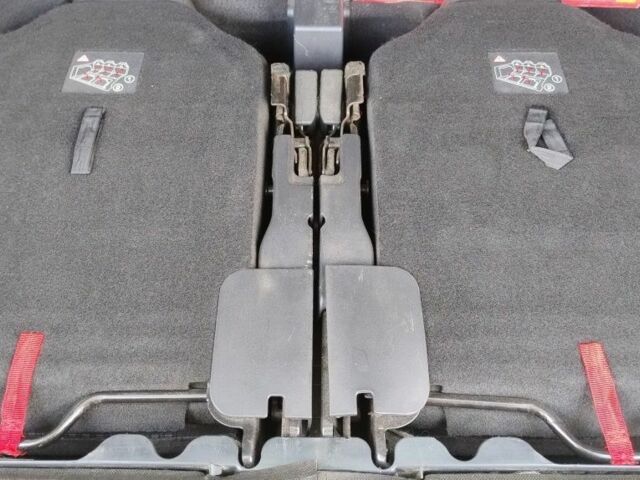 Сірий Сітроен С4 Пікассо, об'ємом двигуна 0 л та пробігом 250 тис. км за 6700 $, фото 5 на Automoto.ua