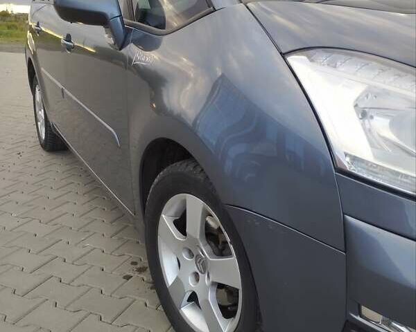 Серый Ситроен С4 Пикассо, объемом двигателя 1.56 л и пробегом 269 тыс. км за 6100 $, фото 1 на Automoto.ua