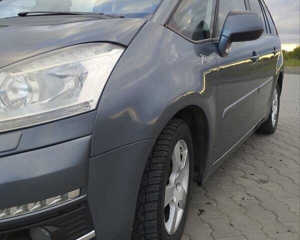 Серый Ситроен С4 Пикассо, объемом двигателя 1.56 л и пробегом 269 тыс. км за 6100 $, фото 2 на Automoto.ua