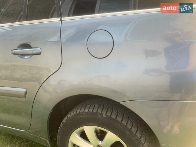 Серый Ситроен С4 Пикассо, объемом двигателя 1.6 л и пробегом 339 тыс. км за 7000 $, фото 4 на Automoto.ua