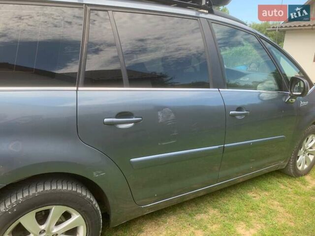 Серый Ситроен С4 Пикассо, объемом двигателя 1.6 л и пробегом 339 тыс. км за 7000 $, фото 5 на Automoto.ua