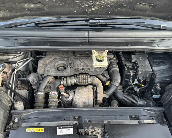 Сірий Сітроен С4 Пікассо, об'ємом двигуна 1.6 л та пробігом 201 тис. км за 6000 $, фото 27 на Automoto.ua