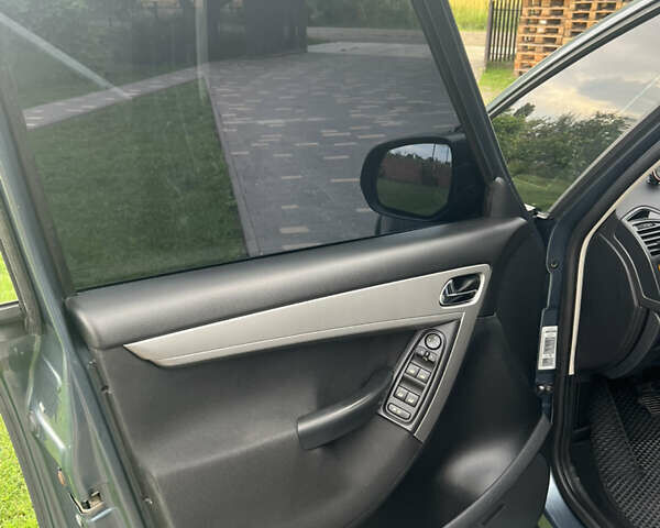 Серый Ситроен С4 Пикассо, объемом двигателя 1.6 л и пробегом 306 тыс. км за 7300 $, фото 7 на Automoto.ua