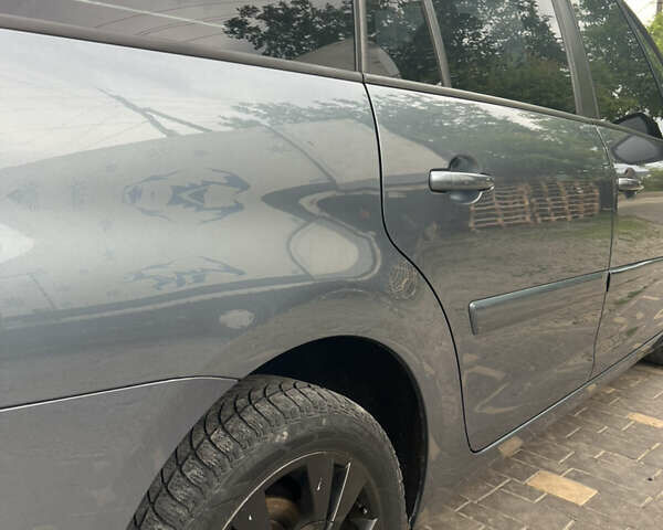 Серый Ситроен С4 Пикассо, объемом двигателя 1.6 л и пробегом 306 тыс. км за 7300 $, фото 5 на Automoto.ua