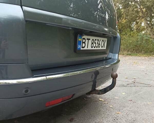 Сірий Сітроен С4 Пікассо, об'ємом двигуна 1.56 л та пробігом 300 тис. км за 6500 $, фото 15 на Automoto.ua