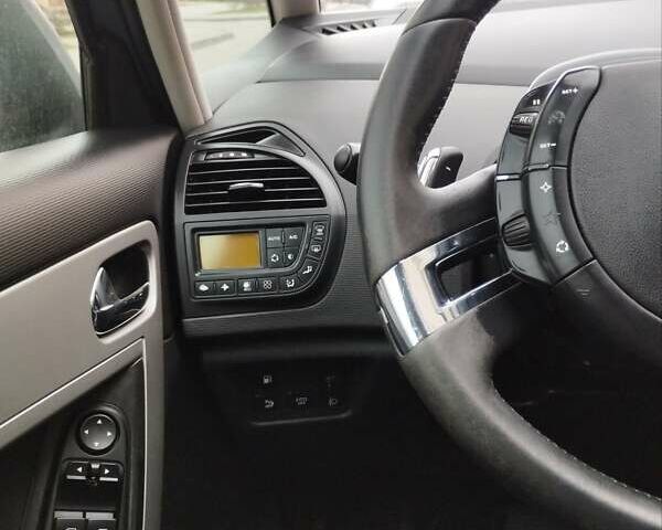 Серый Ситроен С4 Пикассо, объемом двигателя 1.56 л и пробегом 269 тыс. км за 6100 $, фото 10 на Automoto.ua