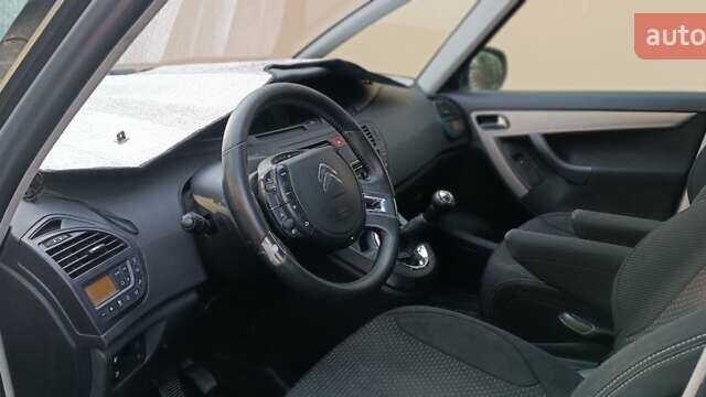 Сірий Сітроен С4 Пікассо, об'ємом двигуна 1.6 л та пробігом 270 тис. км за 6500 $, фото 3 на Automoto.ua