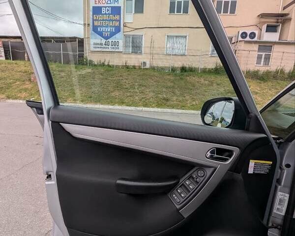 Сірий Сітроен С4 Пікассо, об'ємом двигуна 1.6 л та пробігом 287 тис. км за 7400 $, фото 13 на Automoto.ua