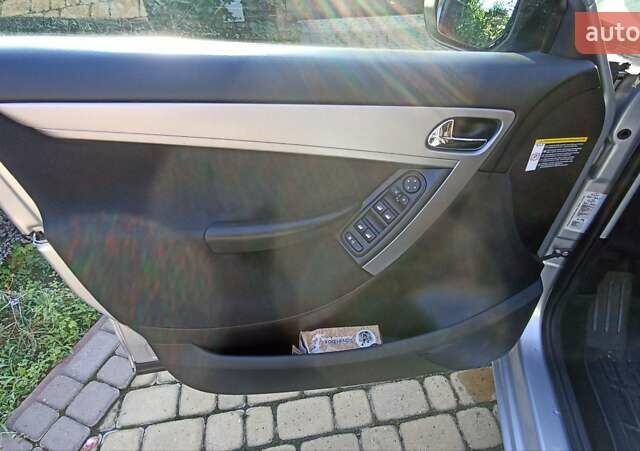 Серый Ситроен С4 Пикассо, объемом двигателя 1.56 л и пробегом 284 тыс. км за 7200 $, фото 6 на Automoto.ua