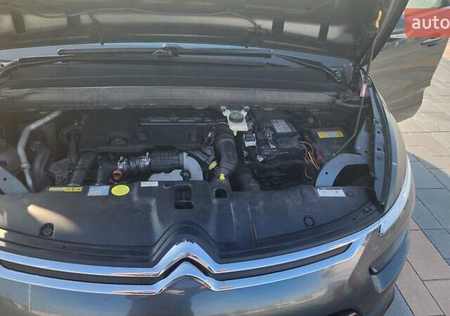 Серый Ситроен С4 Пикассо, объемом двигателя 1.6 л и пробегом 252 тыс. км за 11500 $, фото 5 на Automoto.ua