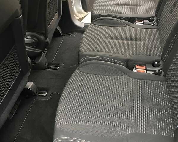 Серый Ситроен С4 Пикассо, объемом двигателя 1.6 л и пробегом 183 тыс. км за 7350 $, фото 9 на Automoto.ua