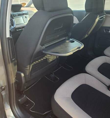 Серый Ситроен С4 Пикассо, объемом двигателя 1.6 л и пробегом 252 тыс. км за 11500 $, фото 13 на Automoto.ua