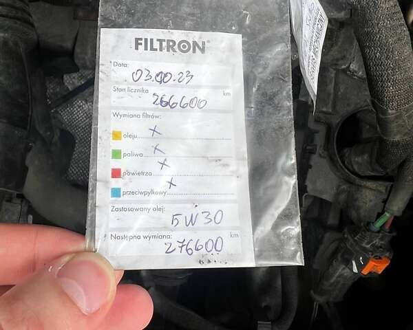 Сірий Сітроен С4 Пікассо, об'ємом двигуна 1.56 л та пробігом 279 тис. км за 9500 $, фото 71 на Automoto.ua