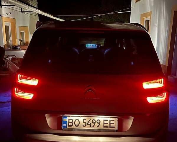 Сірий Сітроен С4 Пікассо, об'ємом двигуна 1.56 л та пробігом 279 тис. км за 9500 $, фото 48 на Automoto.ua
