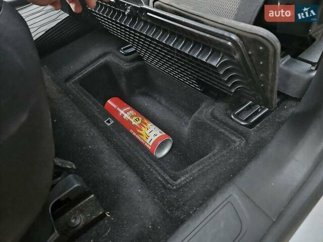 Сірий Сітроен С4 Пікассо, об'ємом двигуна 1.56 л та пробігом 224 тис. км за 8600 $, фото 12 на Automoto.ua