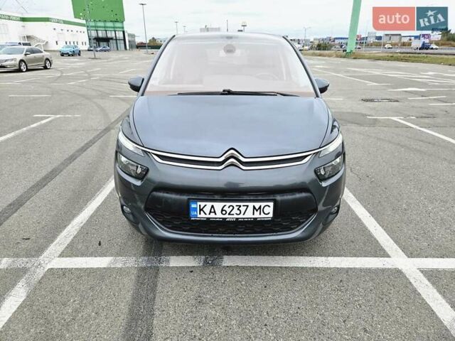 Ситроен С4 Пикассо 2014 в Киеве на Automoto.ua Серый Ситроен С4 Пикассо, объемом двигателя 1.56 л и пробегом 242 тыс. км за 9500 $, фото 1 на Automoto.ua