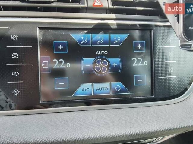 Серый Ситроен С4 Пикассо, объемом двигателя 1.56 л и пробегом 112 тыс. км за 9500 $, фото 10 на Automoto.ua