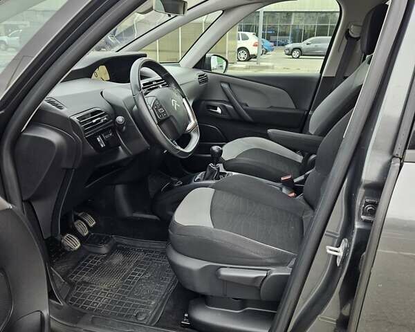 Ситроен С4 Пикассо 2014 в Киеве на Automoto.ua Серый Ситроен С4 Пикассо, объемом двигателя 1.56 л и пробегом 242 тыс. км за 9500 $, фото 16 на Automoto.ua