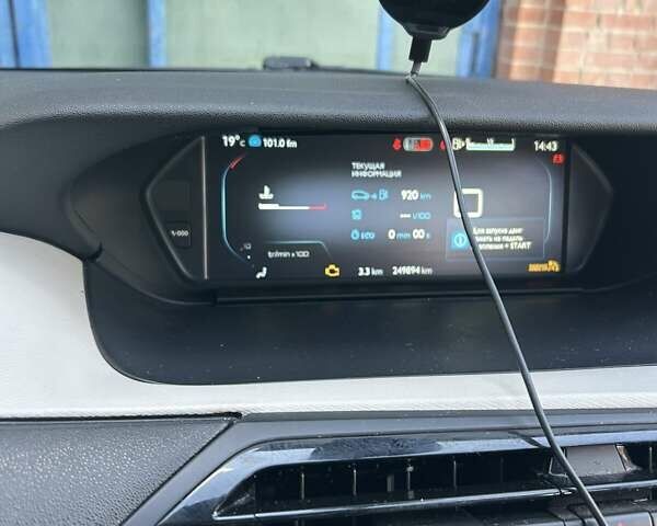 Сірий Сітроен С4 Пікассо, об'ємом двигуна 1.56 л та пробігом 249 тис. км за 9250 $, фото 2 на Automoto.ua