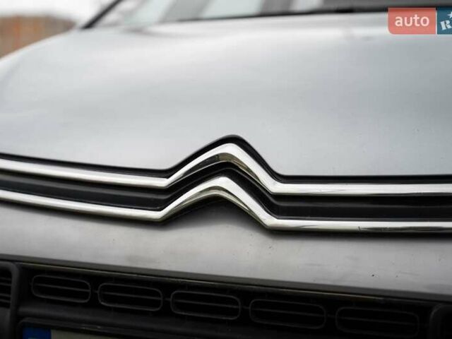 Серый Ситроен С4 Пикассо, объемом двигателя 1.56 л и пробегом 271 тыс. км за 11350 $, фото 4 на Automoto.ua