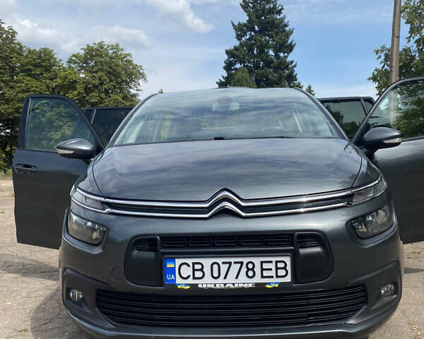 Серый Ситроен С4 Пикассо, объемом двигателя 1.56 л и пробегом 222 тыс. км за 12688 $, фото 1 на Automoto.ua