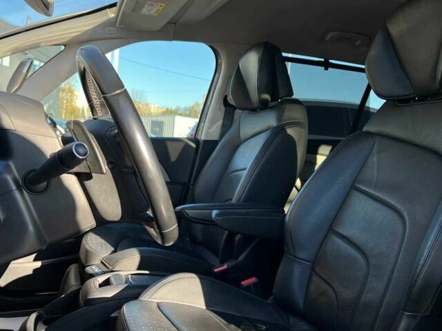 Сірий Сітроен С4 Пікассо, об'ємом двигуна 1.6 л та пробігом 180 тис. км за 14300 $, фото 6 на Automoto.ua