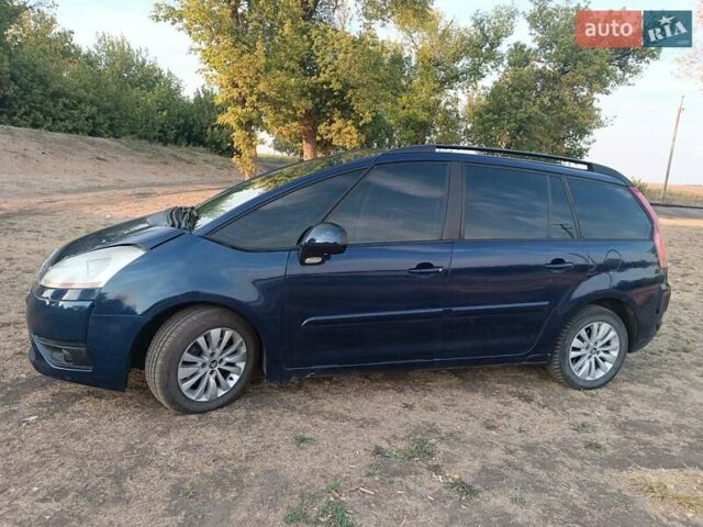 Синий Ситроен С4 Пикассо, объемом двигателя 2 л и пробегом 200 тыс. км за 5500 $, фото 2 на Automoto.ua
